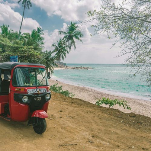 Sri Lanka tuktuk playa